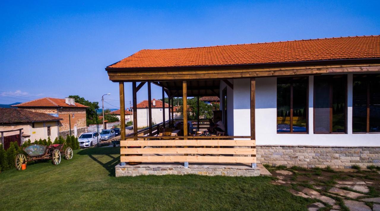 Етно Комплекс "Поп Грую Бански" Banya  Exterior foto